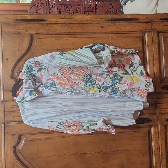 Anthropologie Tops - Anthropologie Poplin Long Sleeve Button down Shirt 2x wrinkled but never worn